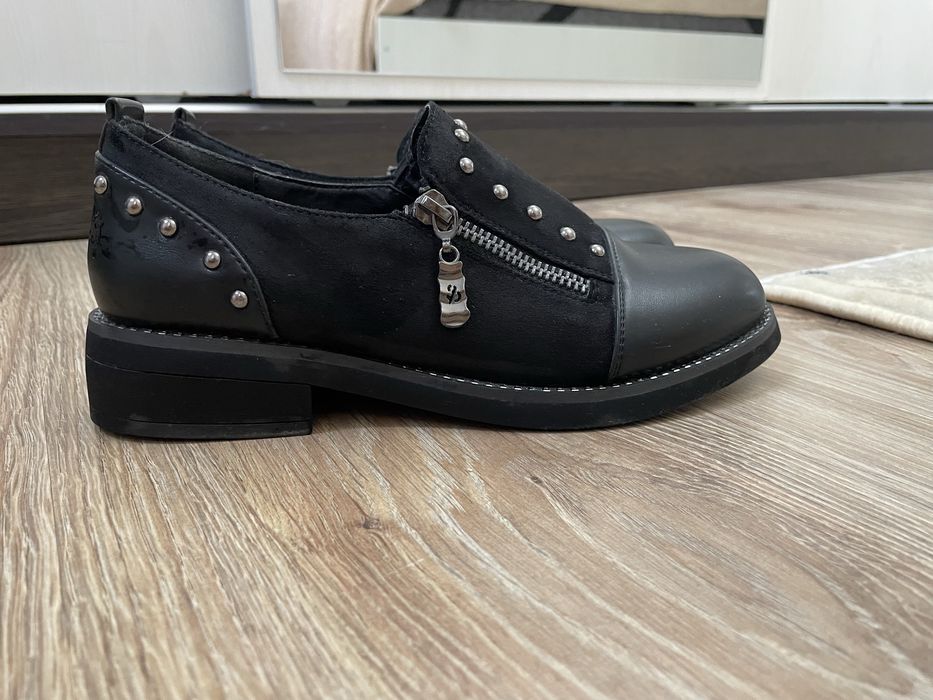 Продается обувь новая