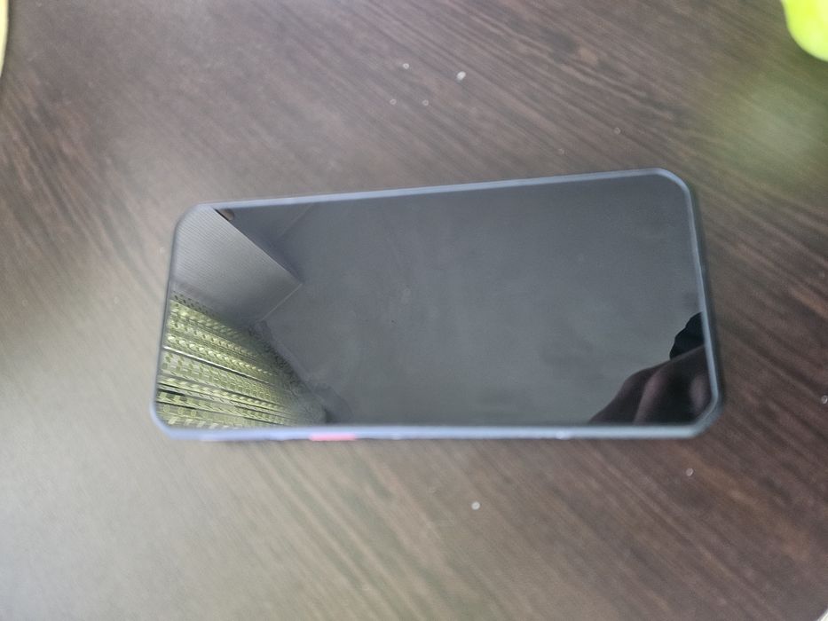 Ouktiel WP39 удароустойчив IP68 телефон с голяма батерия