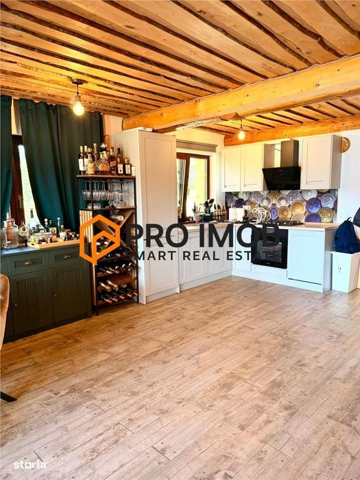 Cabana P+1+M zona Comandau