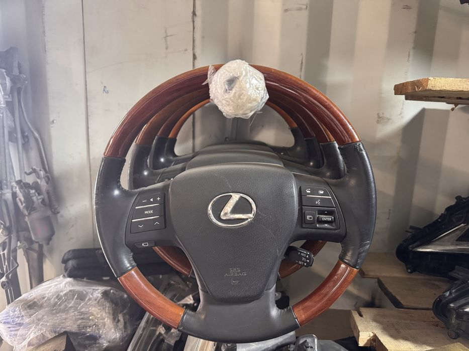Руль лексус RX 300/330/350