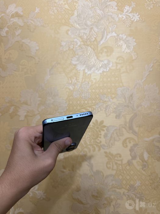 Redmi Note 13 8/256gb срочни сотилади