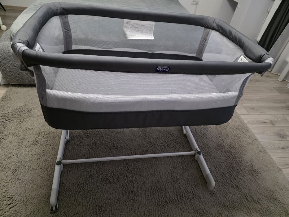 Vând pătuț atașabil Chicco Next 2 me Pop up
