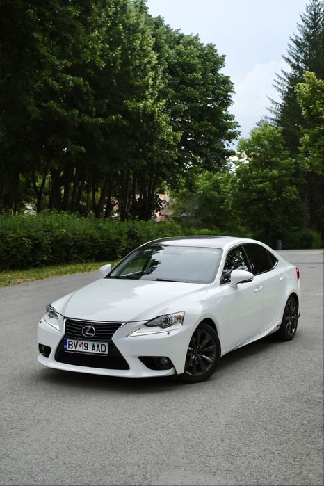 lexus is