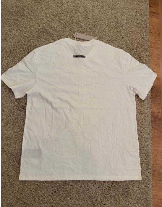Tricou essentials