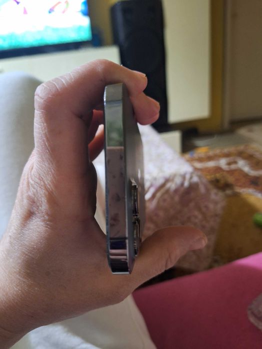 Продавам афон 12 промакс