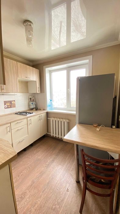 Продам 3комн квартиру на Уюте