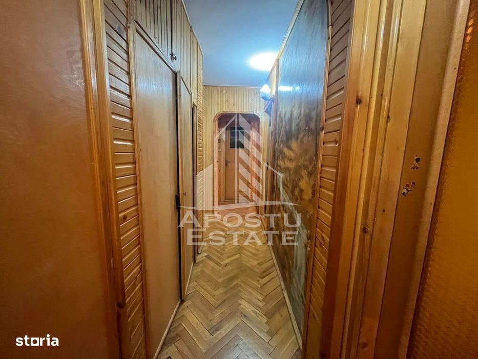 Apartament 4 camere, Zona Centrala