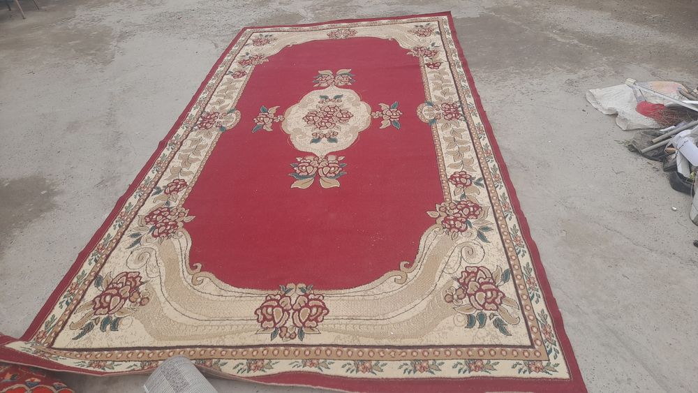 Палаз продается по 12000