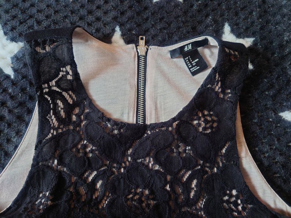 Черна рокля без ръкави H&M