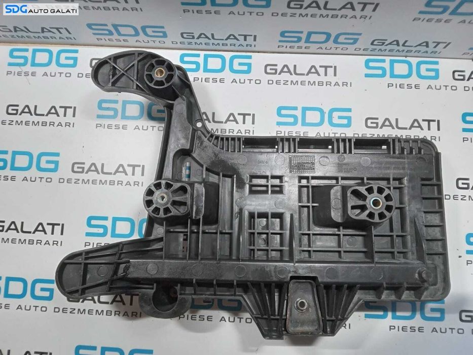 Suport Tava Tavita Carcasa Acumulator Baterie Volkswagen Golf Plus 2004 - 2014 Cod 1K0915336B 1K0915333C [275M6]