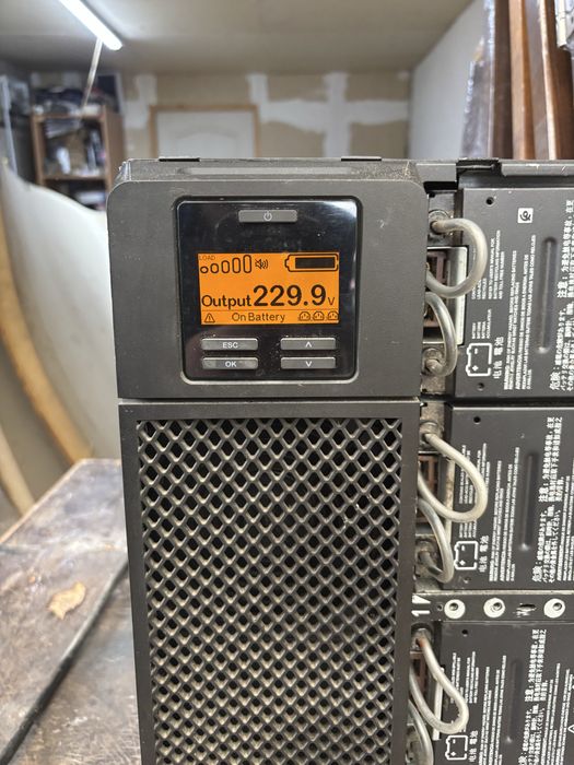 Apc upsSRT10krmlxi