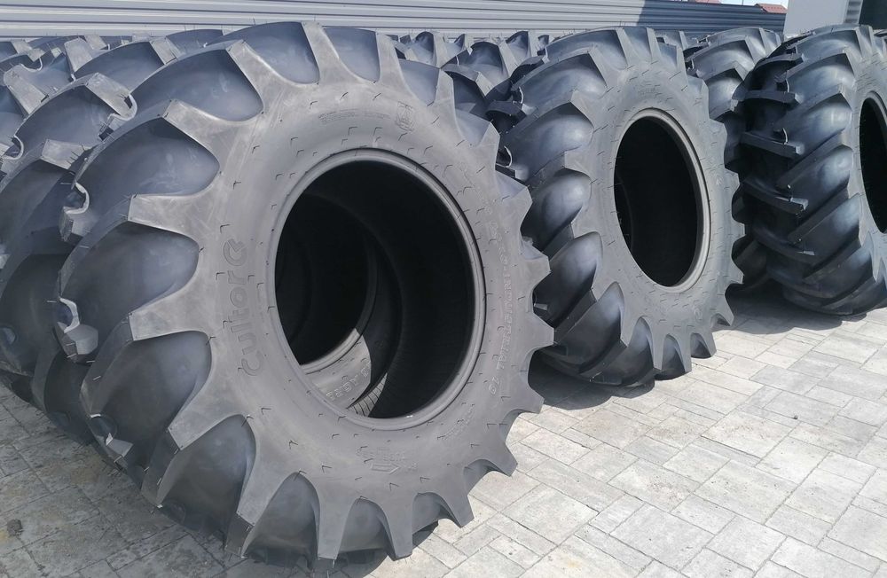 Cauciucuri noi TAF 18.4-26, Ozka sau Cultor 16 pliuri, ranforsate noi