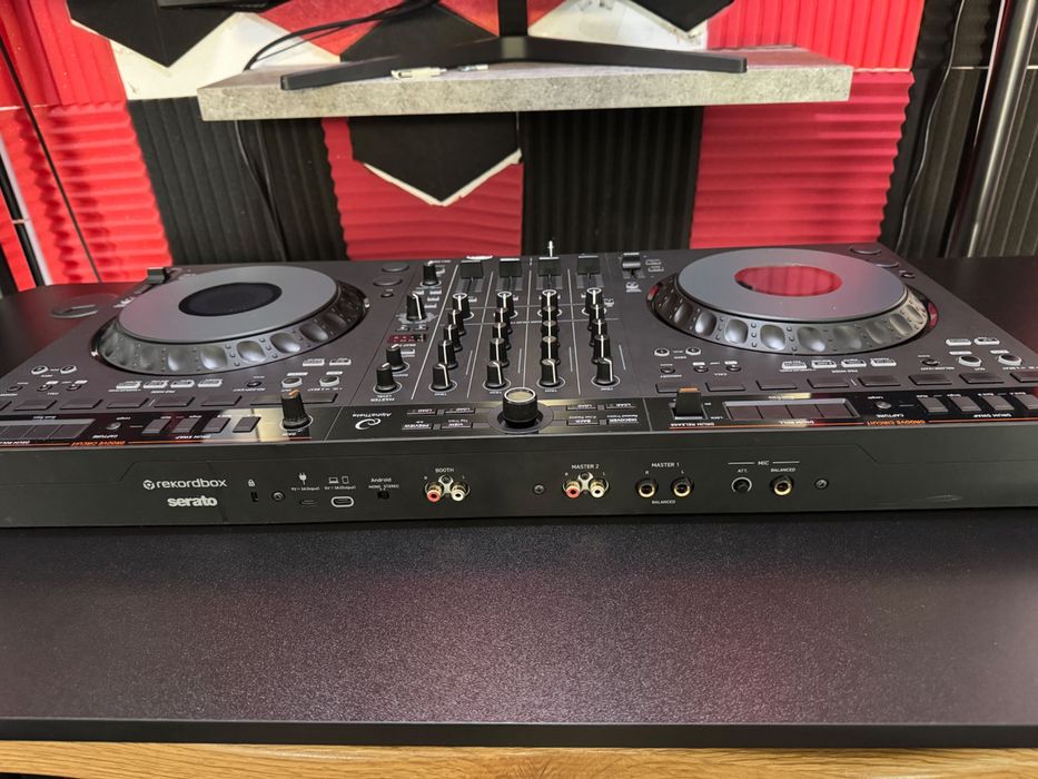 DJ контролер Alpha Theta DDJ GRV6 в гаранция