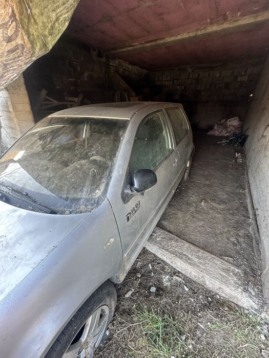 Golf 4 pentru rabla sau piese!