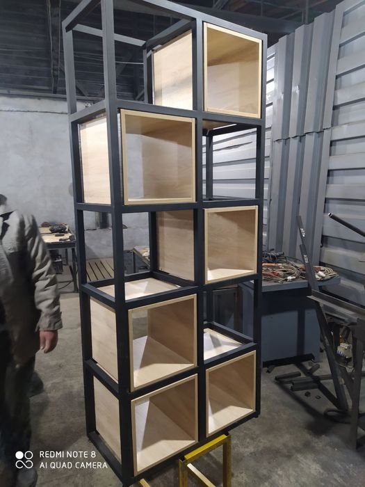 Барча турдаги лофт мебелар