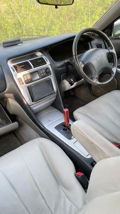 Mitsubishi Diamante 1998 г.