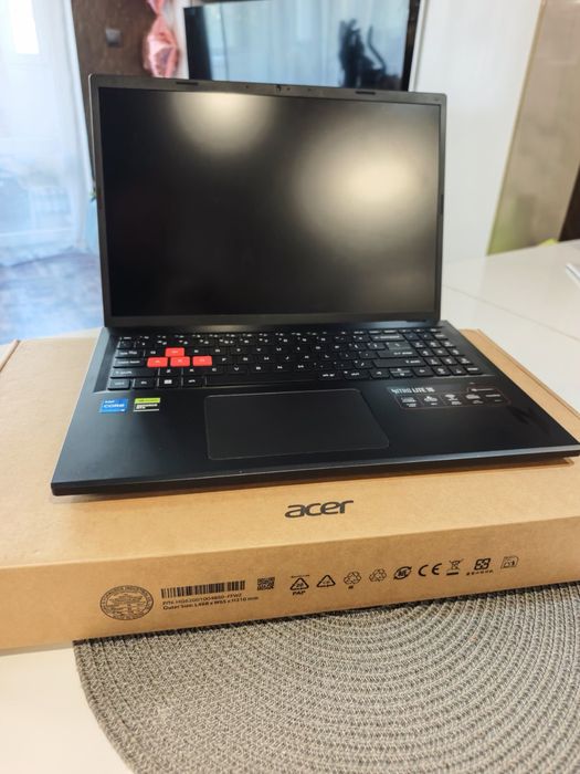 Gaming Acer Nitro Lite 16 NL16-71G-57M9