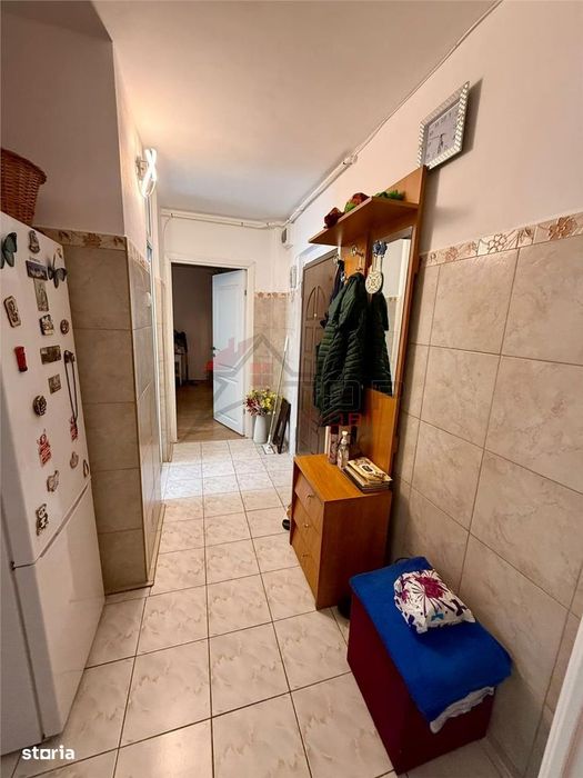 Apartament cu 2 camere decomandat, etajul 1 - Cug - bulevard