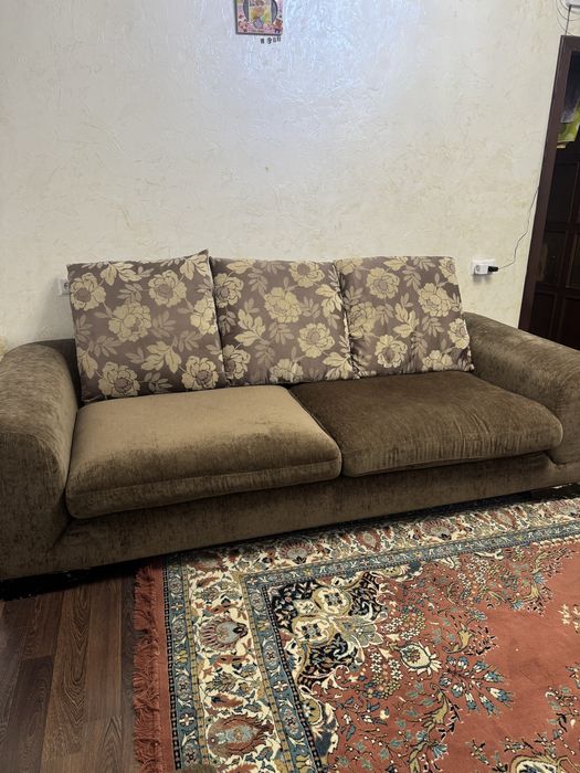 Продам диван и кресло в хорошем состоянии