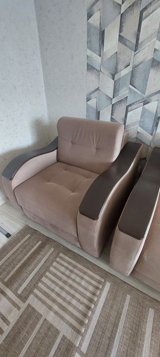 Диван и кресло, комплект