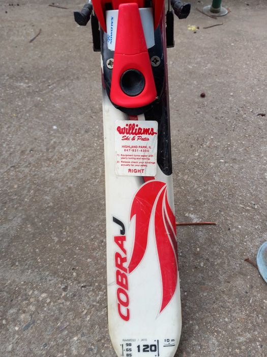 Продавам  употребявани Ски