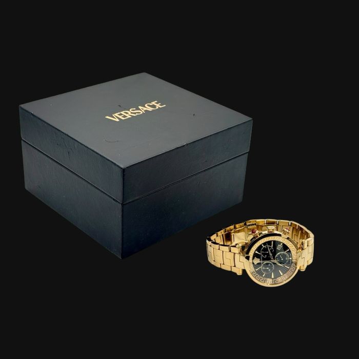 Versace Hellenyium Chronograph – Gold-Tone Luxury мъжки часовнин
