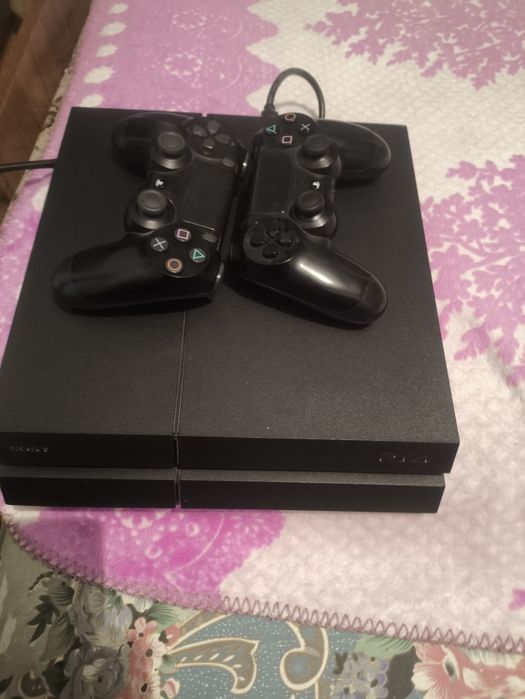 Sony PlayStation 4