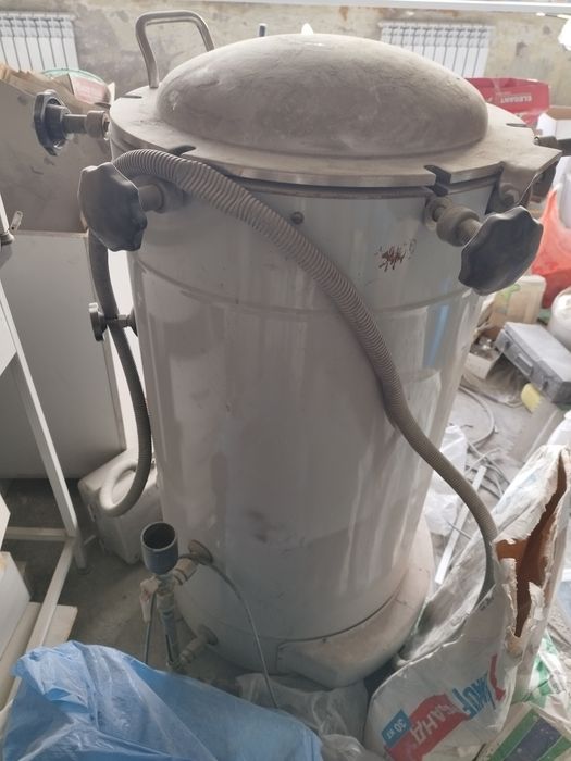 Автоклав почти новый