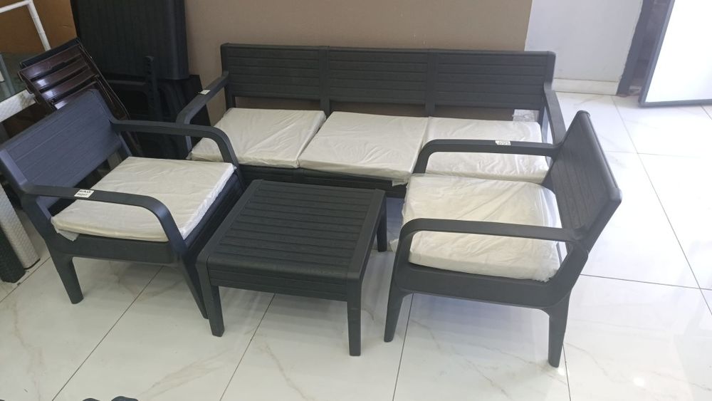 Vand pentru terasa, bancheta / mobilier cu masuta