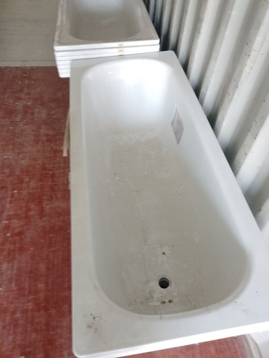 Улица Азаттык дом51   Ванна  НОВЫЕ