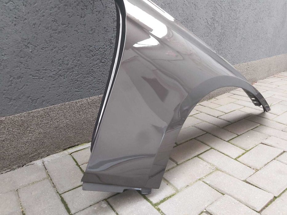 Aripa Fata Dreapta BMW F30/F31 An 2012-2018 Vopsita Maro