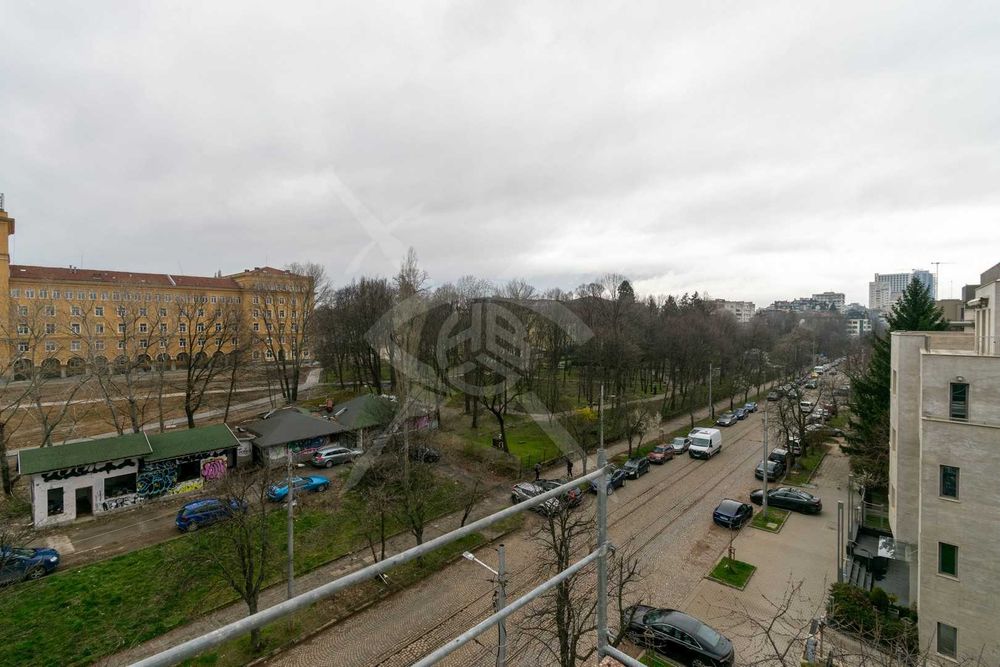 Продава се Тристаен апартамент в София, Лозенец - 174 кв.м за 1747 €/кв.м - Снимка #12