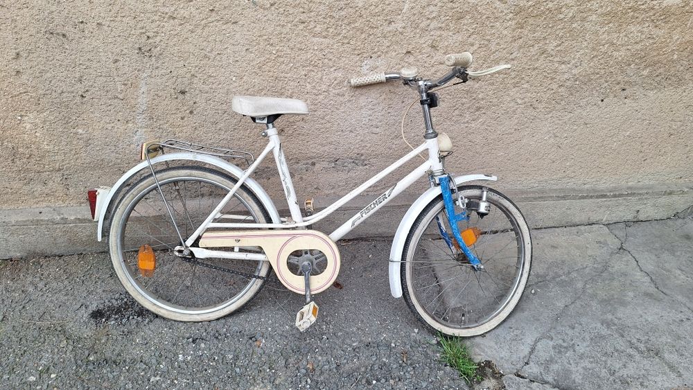 Vand BICICLETA de copii  roata de 20"