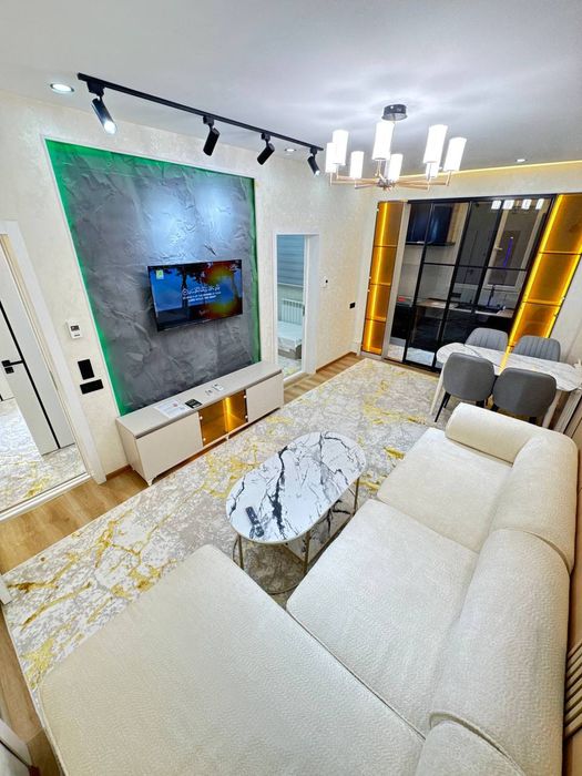 СРОЧНО ПРОДАЁТСЯ квартира Чиланзар 2 Комнатная Авторский ремонт