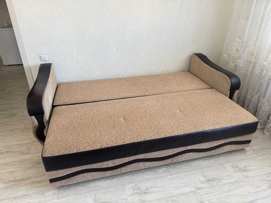 Продается диван!!