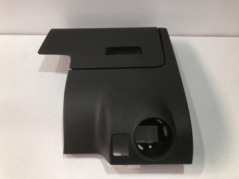Ornament / trim plansa bord Volkswagen Golf 6 plus 5m1858210b