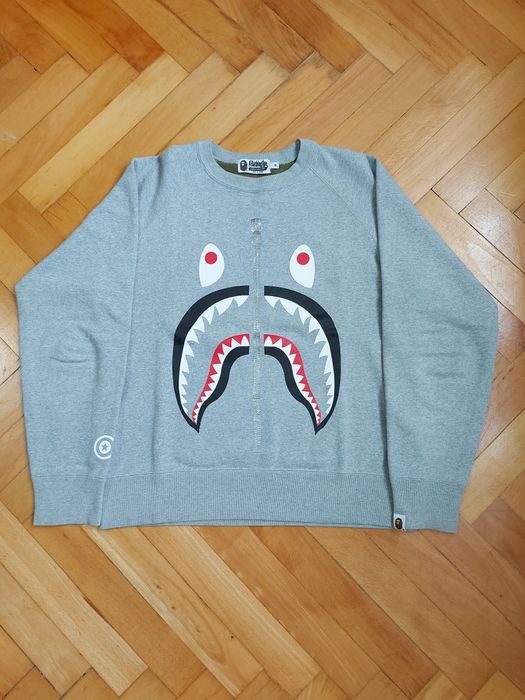 Bluză A Bathing Ape Grey&Green Camo WGM Shark Crewneck 100% Originala