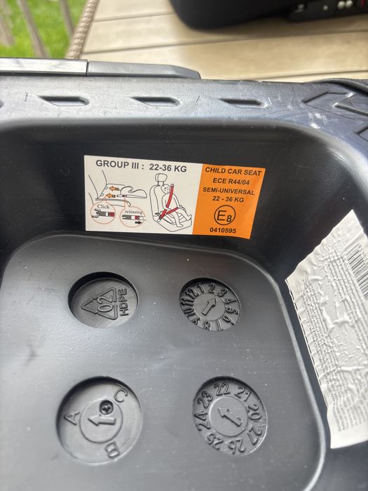 Inaltator Auto Isofix