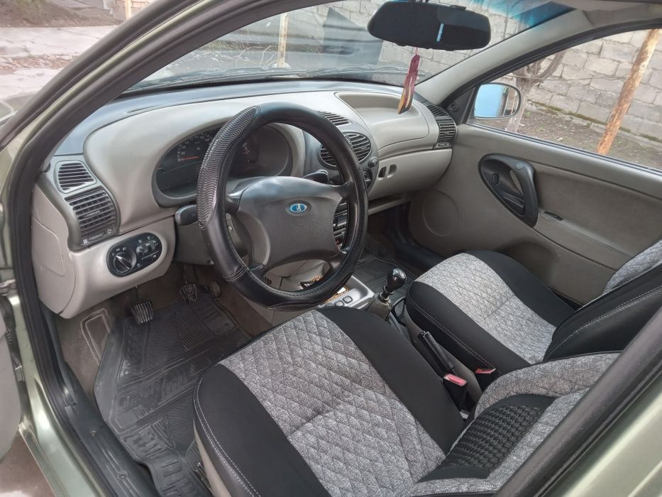 Продаётся машина Лада Калина Универсал 117