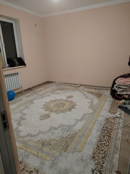 Navastroiyka yenngi qurilga ĝishtli dom 2 chi etaj 41 kv 2 xona