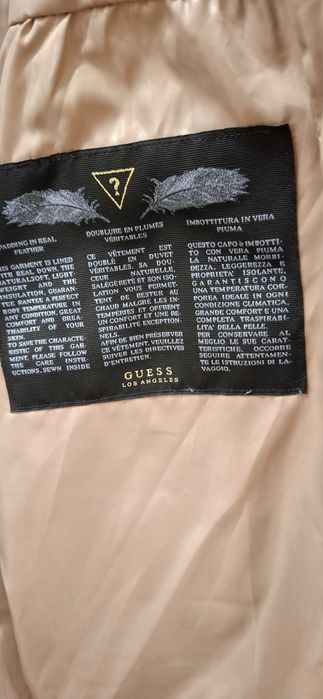 дамско пухено яке GUESS