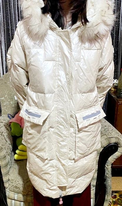 Продам Карейскую Курточку