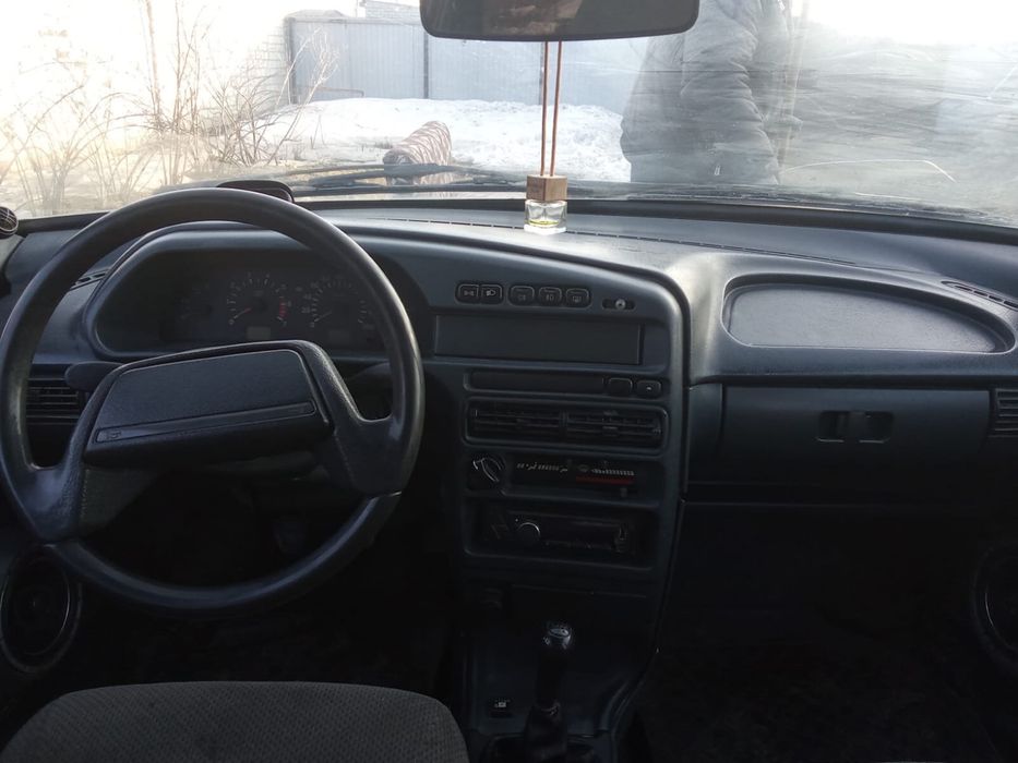 продам ваз 2115 в нормальном состояние