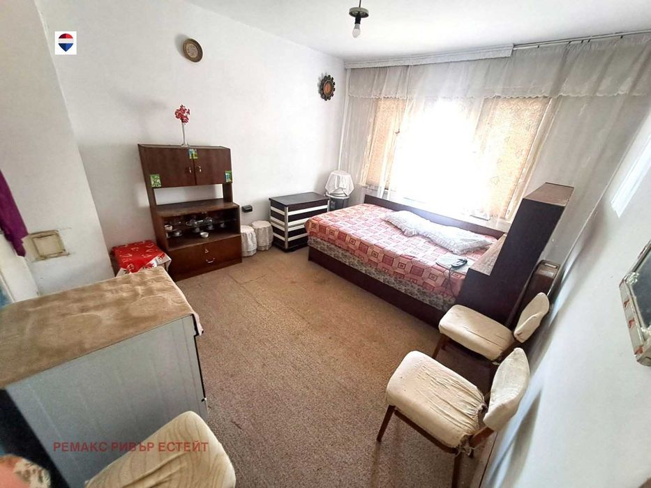 Тристаен апартамент за продажба кв. Дружба 3