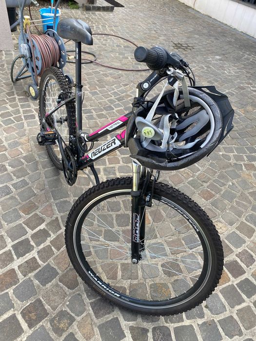 Bicicletă Mountain Bike de damă pentru tineret