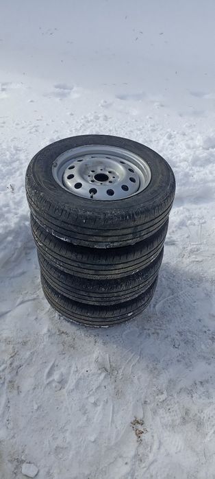 Продам шины с дисками