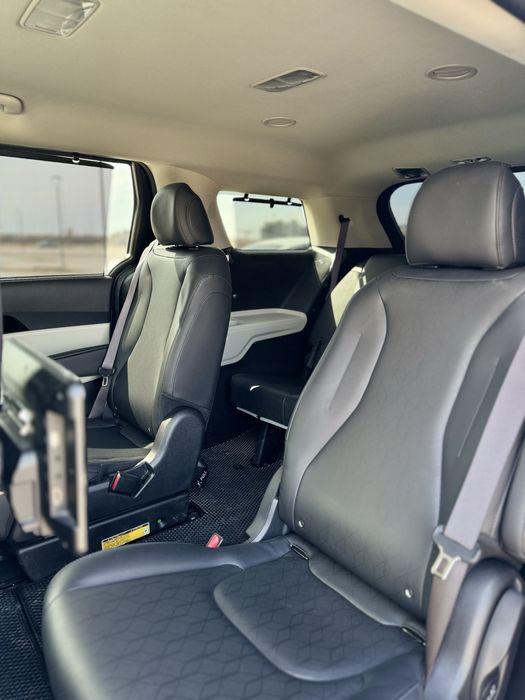 Прокат авто/7 местный минивэн