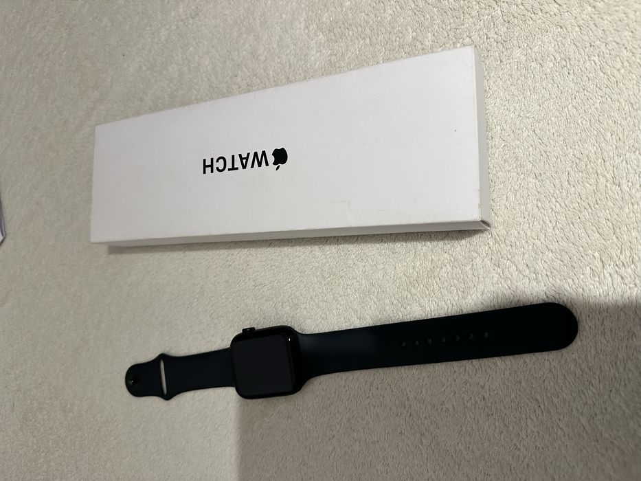 Apple watch SE (Gen 2) 44 mm Midnight Al mid SB M/L GPS
