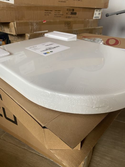 Капак и седалка за WC с плавно затваряне