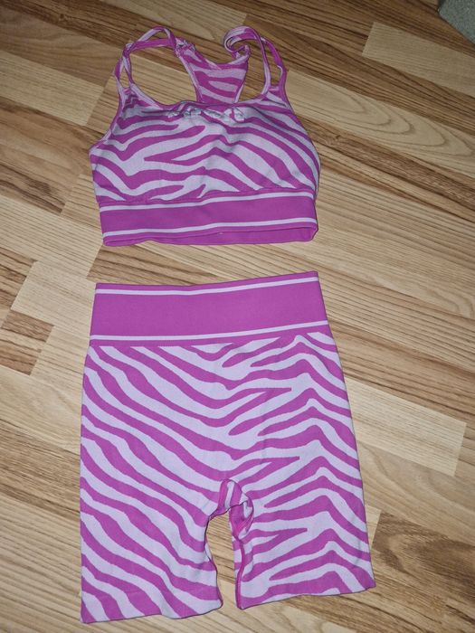 Спортни екипи хс,с /my protein,zerofit,adidas,nike,гащеризон нов пс